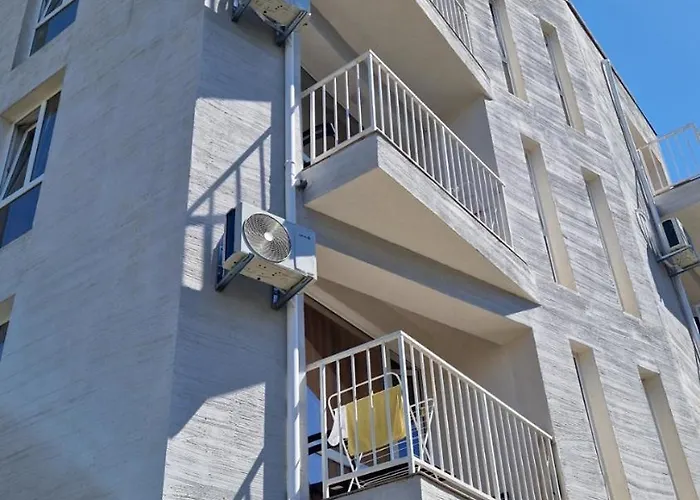 アパート геновева キテン